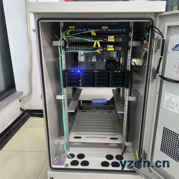 好想你普罗斯物流园CRV存储录像机柜安装及调试